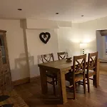 펜션 On The With Log Burner - Dog Friendly *