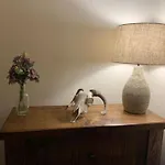 On The With Log Burner - Dog Friendly 펜션 오스트윅