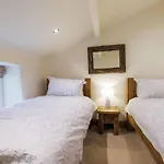 펜션 On The With Log Burner - Dog Friendly