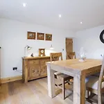 On The With Log Burner - Dog Friendly Nyaraló