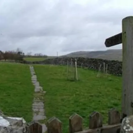 On The With Log Burner - Dog Friendly