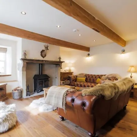 度假居 5 Star On The With Log Burner - Dog Friendly